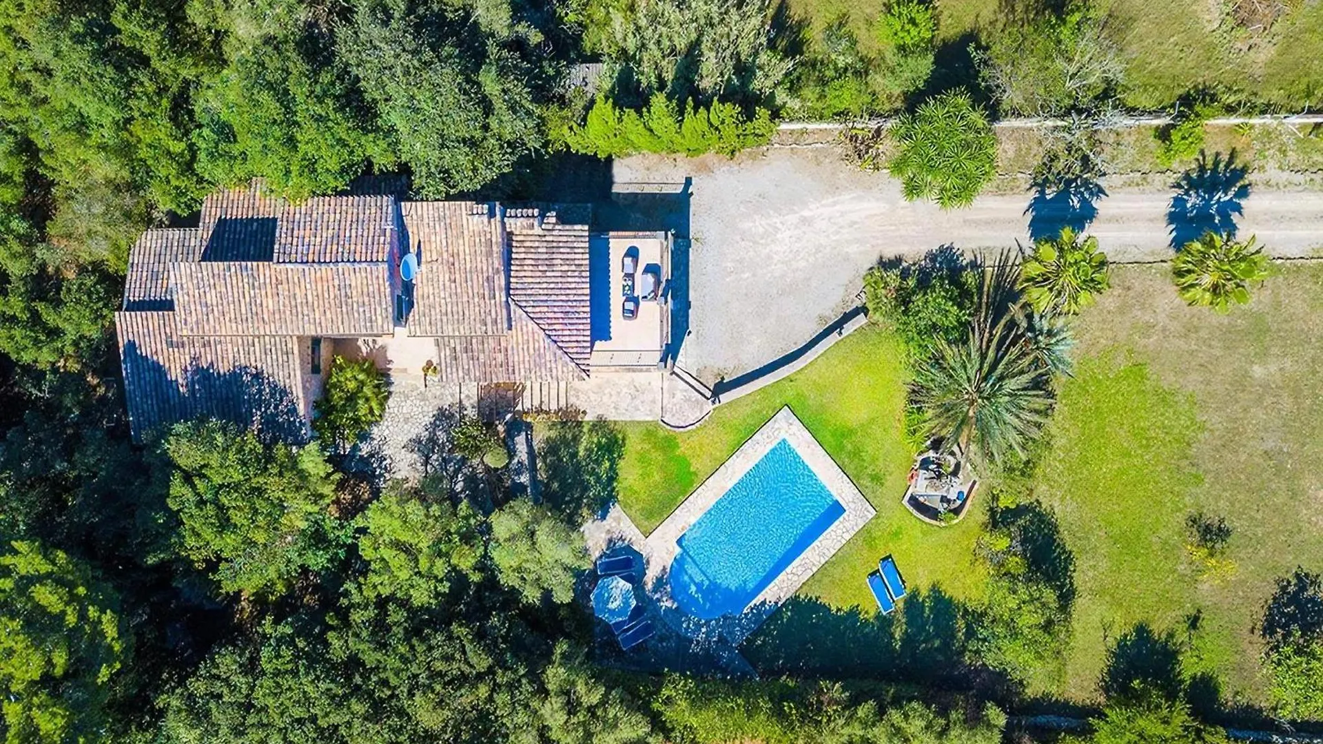 Finca Tomas Mit Pool In Cala Sant Vicenc Pollença